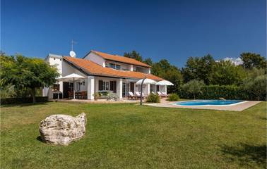 Ferienhaus für 8 Personen in Nova Vas