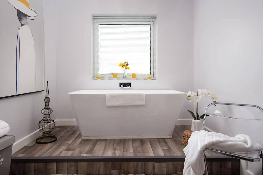 The Sheep Fold - Sleeping 2 guests in 1 bedroom in Gattonside, Scottish Borders