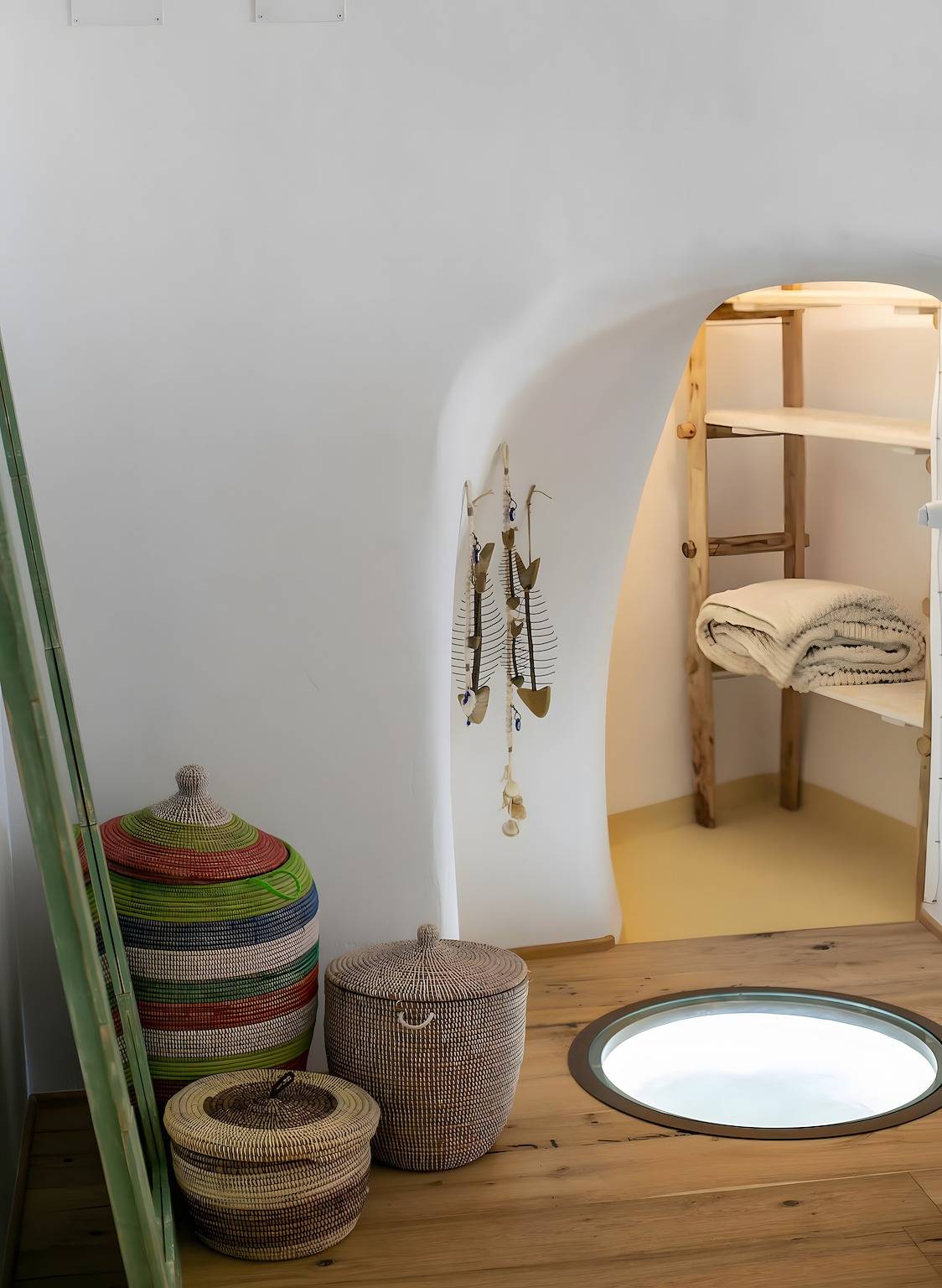 Apartment im Hotel 'Luxury Winery Cave' mit Wlan und Klimaanlage in Finikia, Santorin