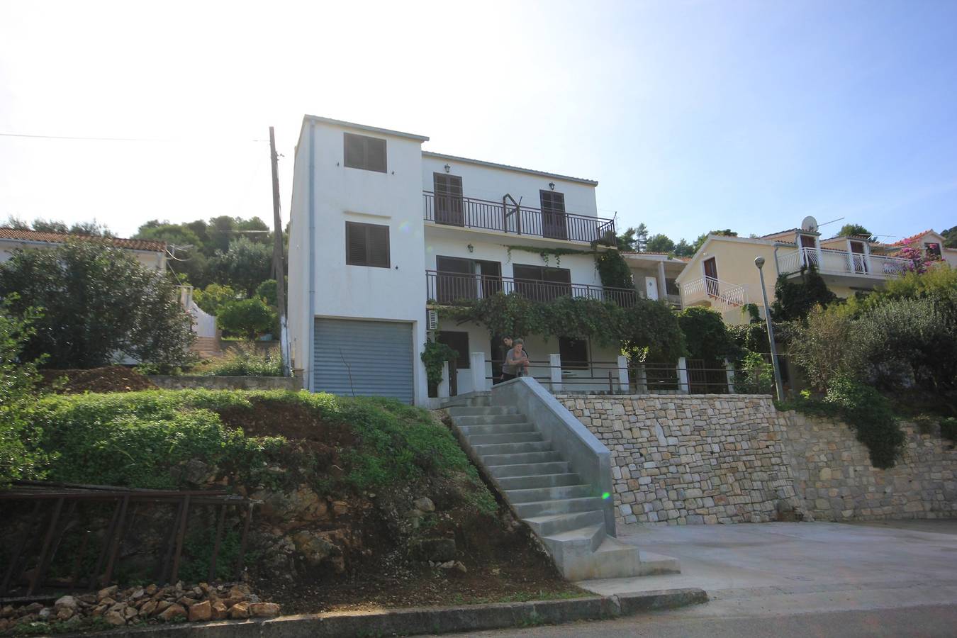 Entire apartment, One bedroom apartment with balcony and sea view Vis -b in Vis Town, Vis (Dalmatia)
