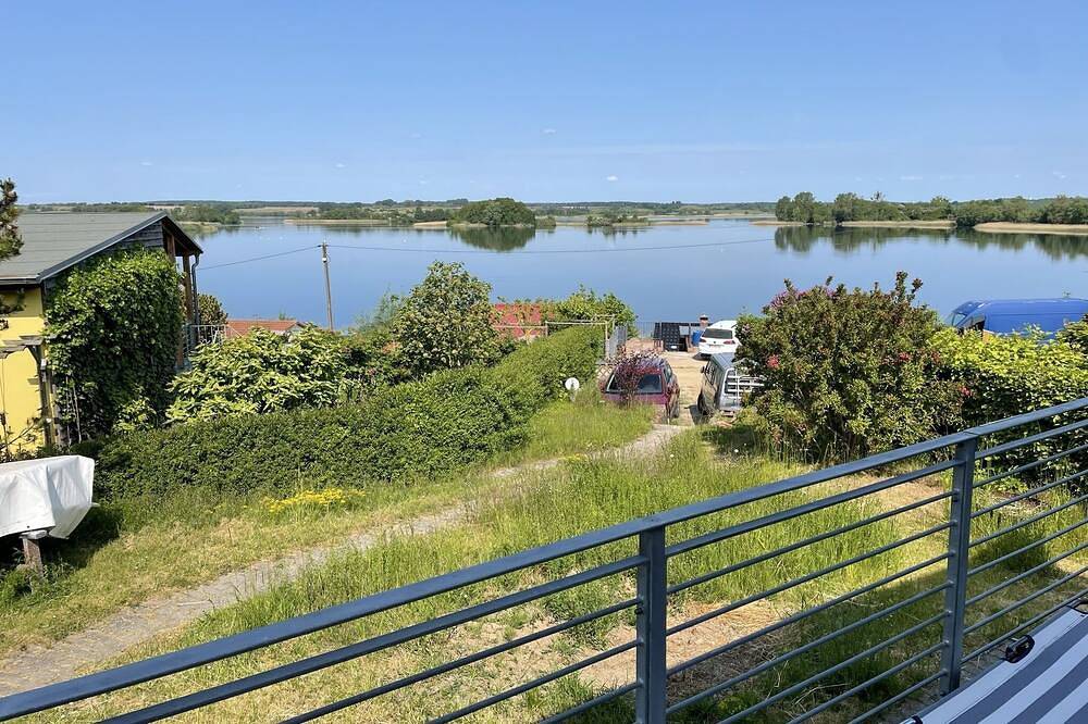 Bungalow by the lake in Fürsterwerder, Nordwestuckermark