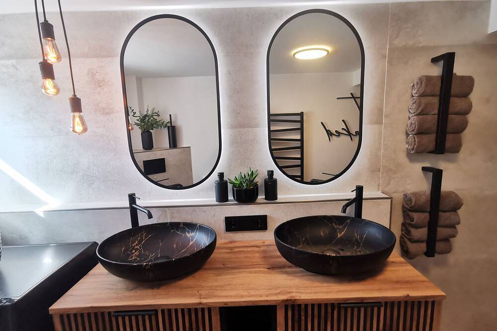 Ganze Wohnung, Fewo Gartenblick mit Pool und Kinderspielplatz in Malter-Paulsdorf, Dippoldiswalde