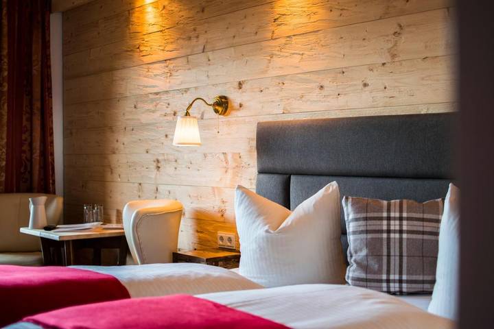 Hotel für 2 Personen, mit Garten und Ausblick sowie Sauna, mit Haustier in Nesselwängle