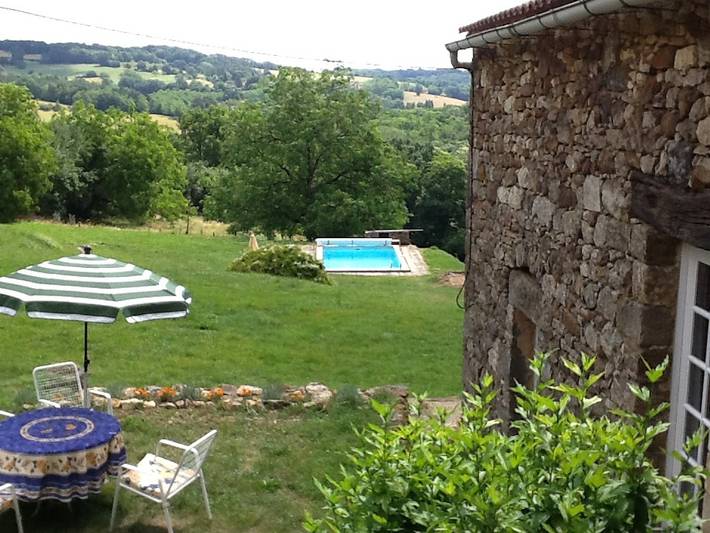 Gîte pour 4 personnes, avec piscine
