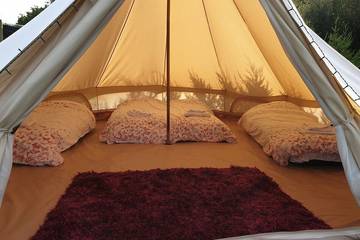 Bungalow for 30 People in High Halden, Kent, Photo 1