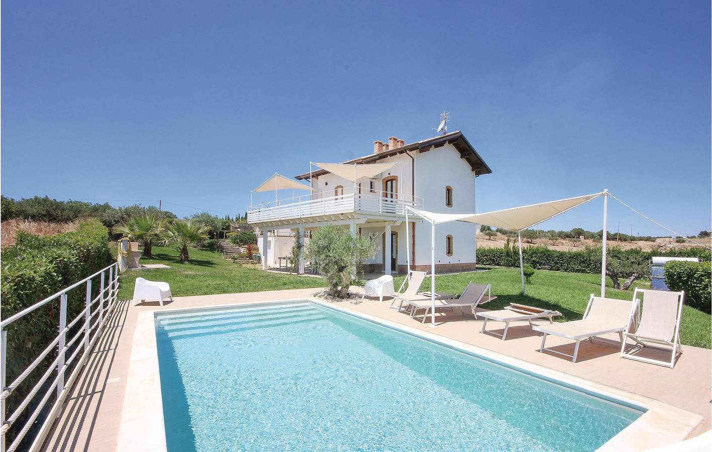 Apartment am Pool - 1,5 km zum Strand und zur Stadt in Castelvetrano (Gemeinde), Trapani Provinz