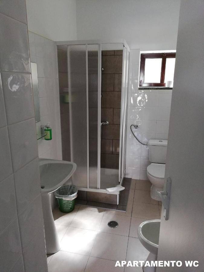 Hôtel pour 3 personnes, avec terrasse ainsi que piscine et bassin pour enfant à Vila Nova de Milfontes - 4