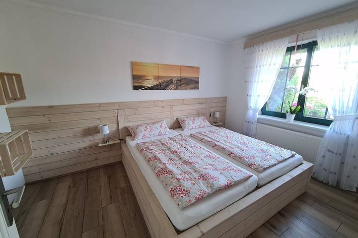 Ferienwohnung für 4 Personen, mit Terrasse und Sauna sowie Garten in Vöhl - 2
