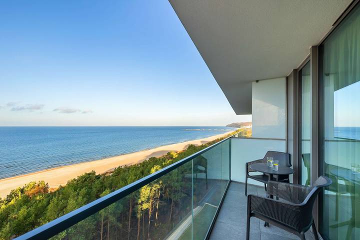 Apartament wakacyjny dla 4 osób, z Widok na ocean i Jacuzzi oraz Ogród i Basen w Międzyzdroje