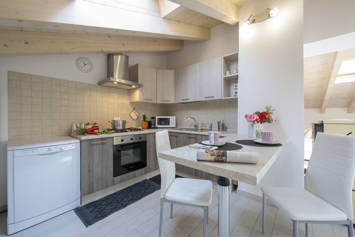 Ferienwohnung für 4 Personen, mit Balkon und Kinderpool in Lago Maggiore (Lombardei) - 4