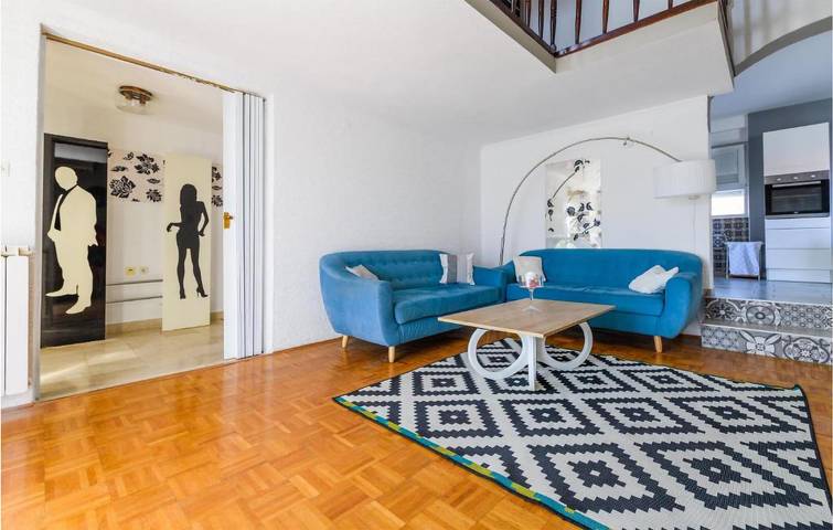 Ferienhaus für 5 Personen, mit Terrasse und Garten sowie Seeblick in Privlaka - 4