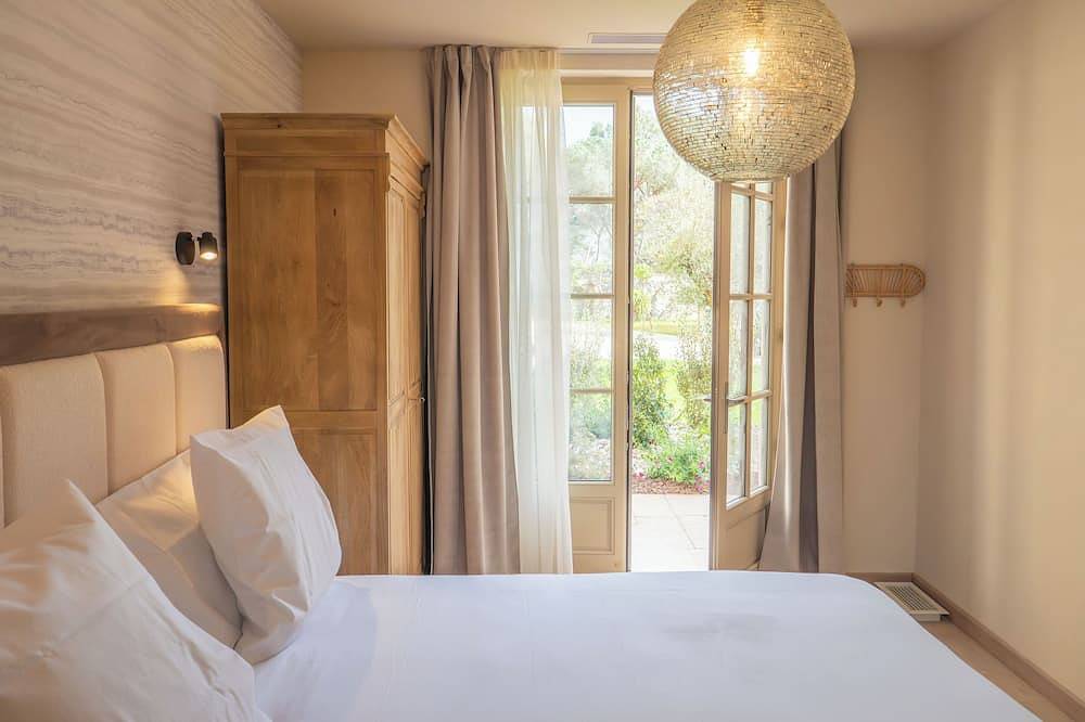 L'orangerie, Gîte Écolodge Avec Piscine et Jacuzzi Privatif à Pézenas in Pézenas, Béziers und Umgebung