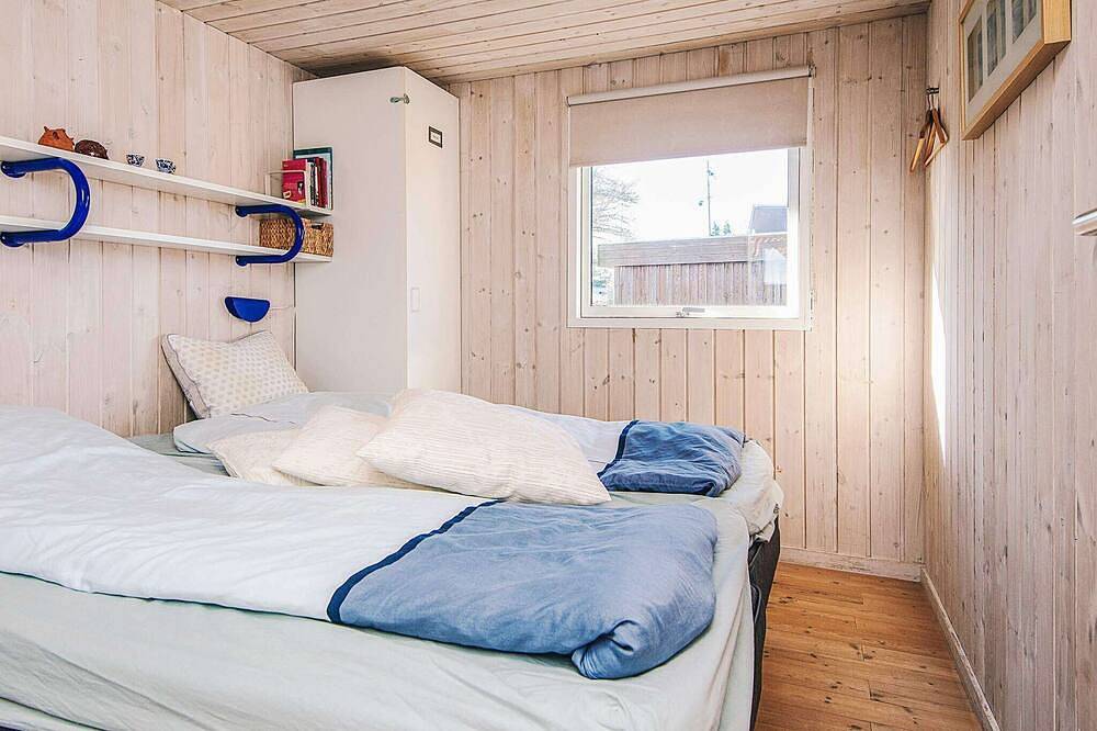 6 person holiday home in Rønde-By Traum in Følle Strand, Süddjursland