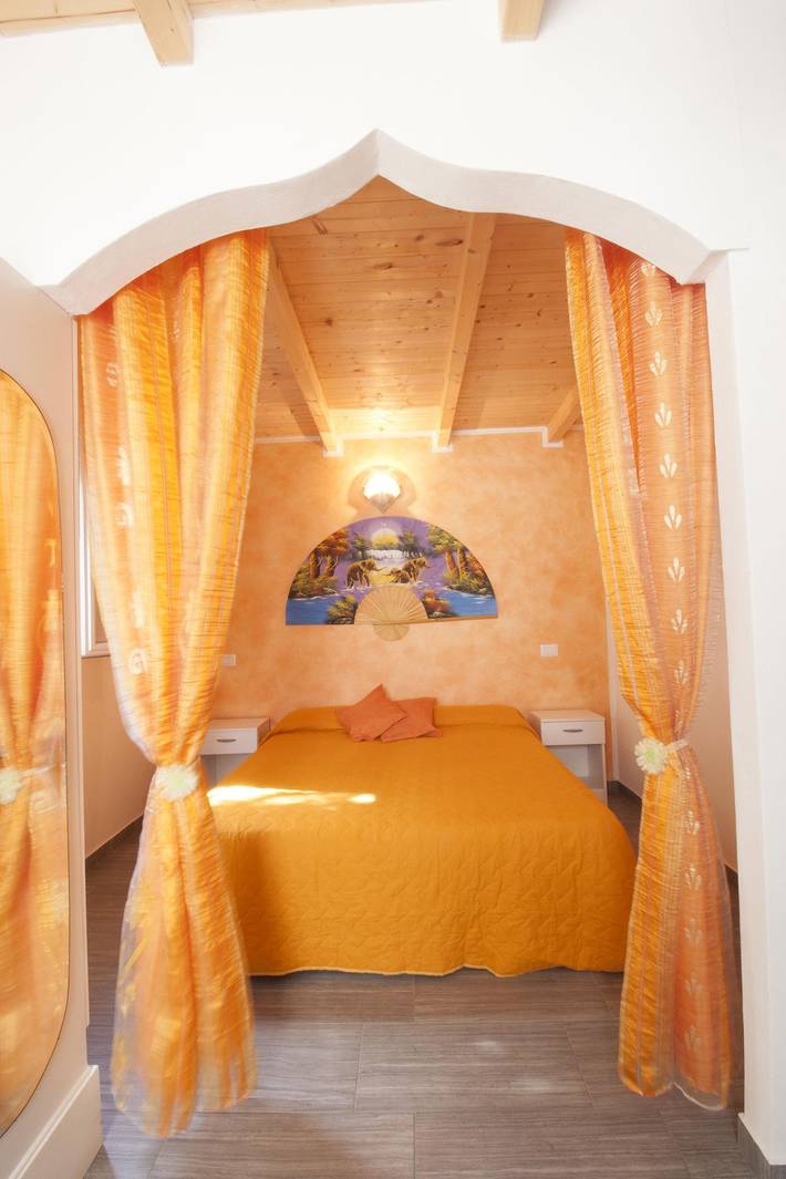 Location de vacances pour 3 personnes, avec Balcon/Terrasse à Marina di Mancaversa