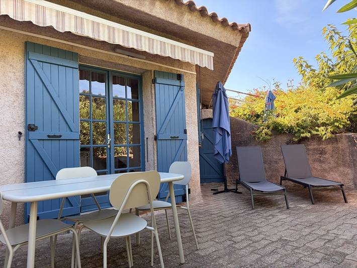 Maison de vacances pour 4 personnes, avec Terrasse et Jardin à Sari-Solenzara