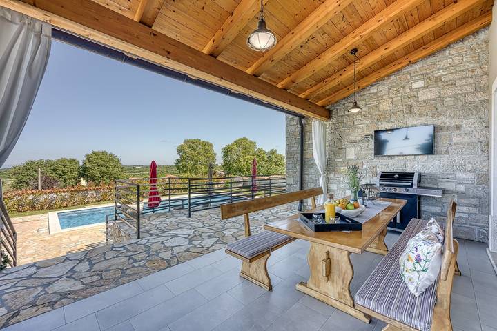 Villa Bellavista with Private Pool in Zbandaj, Porec und Umgebung