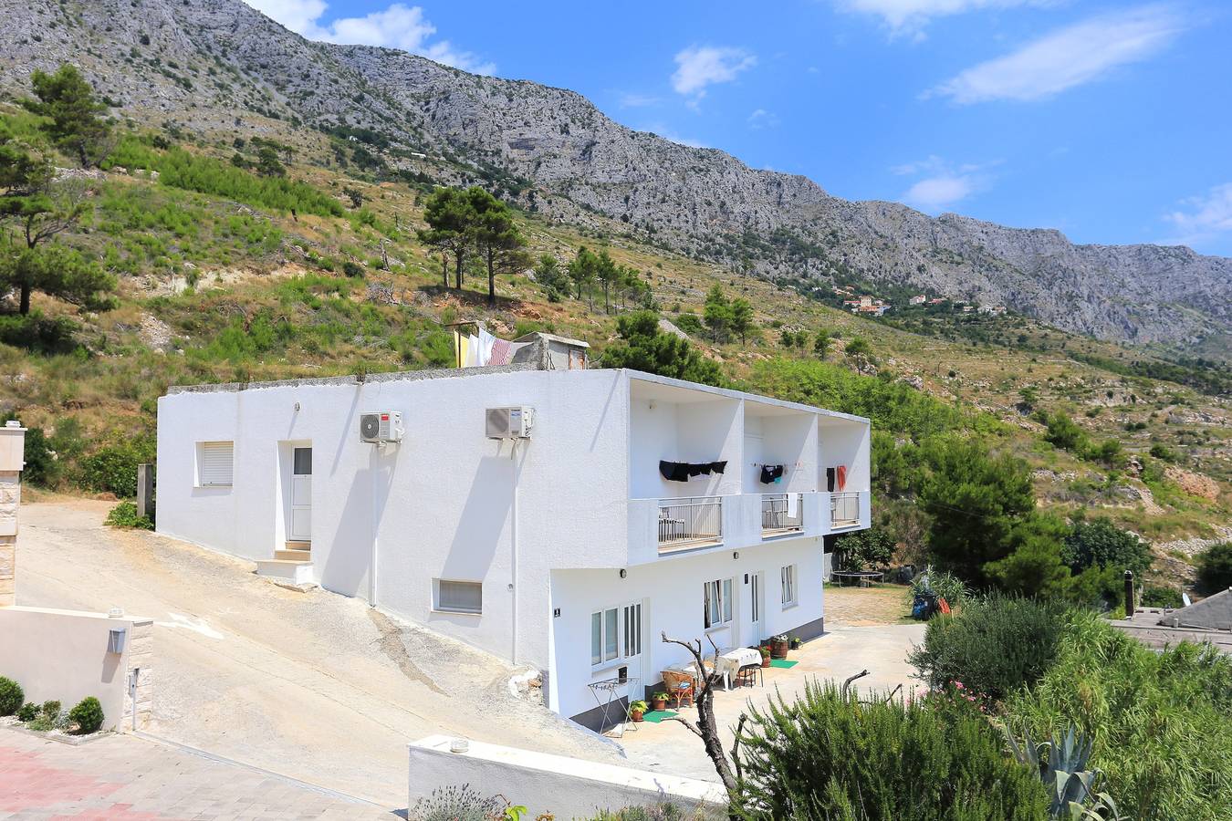 Cały apartament, Jednopokojowy apartament z balkonem i widokiem na morze Lokva Rogoznica, Omis A-17645-d in Lokva Rogoznica, Omiš-Riviera