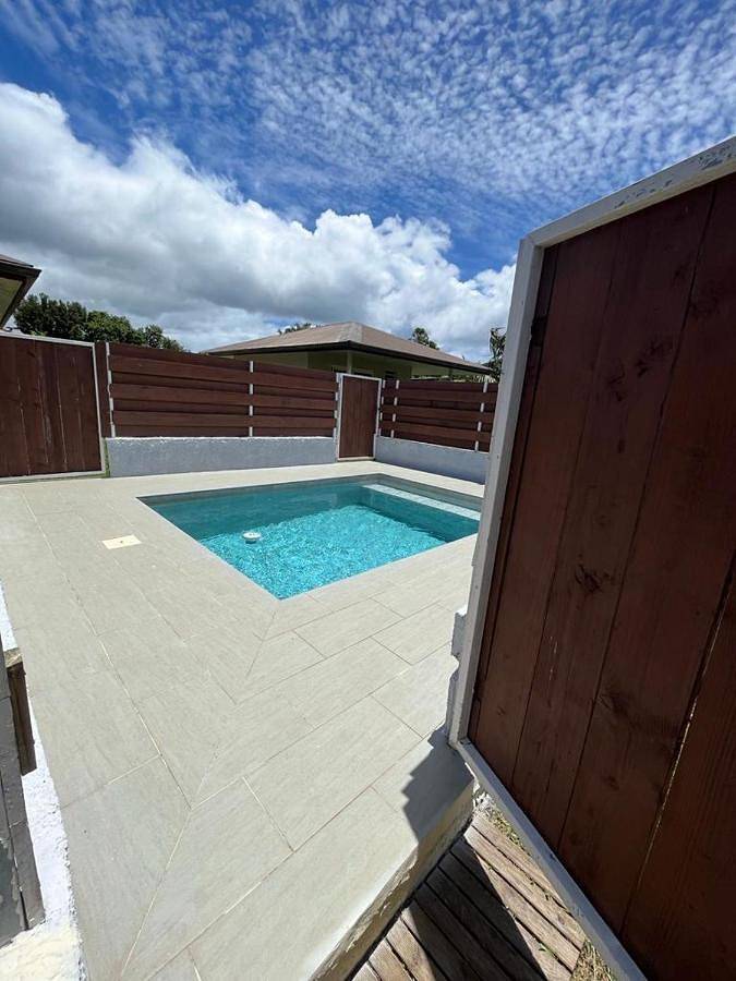 Location de vacances pour 2 personnes, avec piscine et jardin dans Taravao - 3