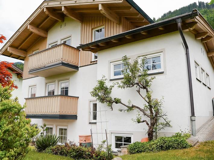 Ferienwohnung für 2 Personen, mit Balkon, kinderfreundlich in Maishofen