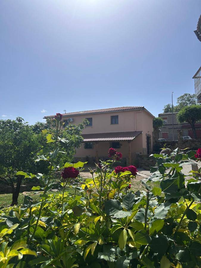 Apartamento entero, Two-Bedroom Apartment in Losar de la Vera, Provincia de Cáceres