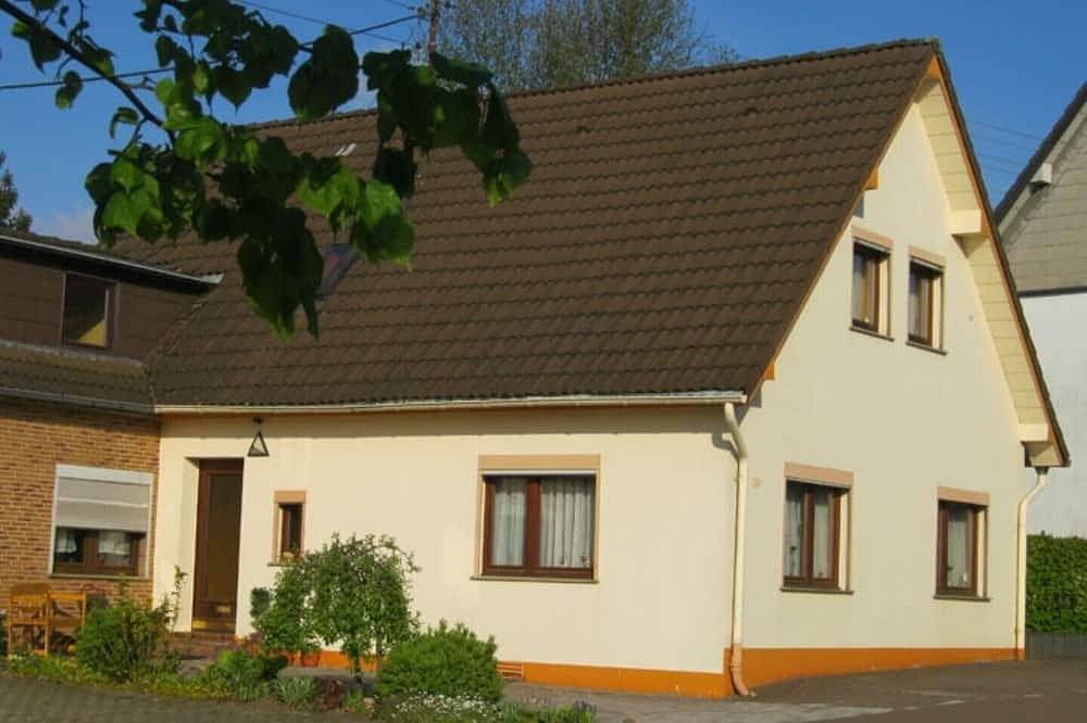 Ganze Wohnung, Ferienwohnung Brüll - gemütlich und schick in Hürtgenwald, Rureifel (Nordrhein-westfalen)