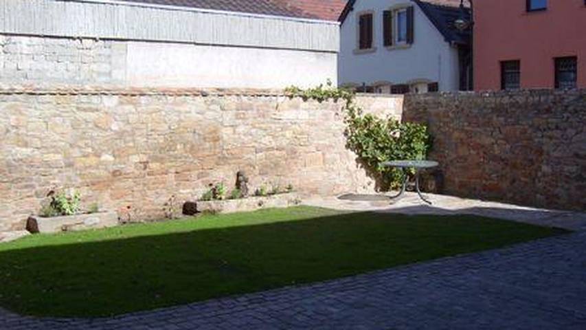 Ferienwohnung für 4 Personen, mit Garten in Bad Dürkheim - 2