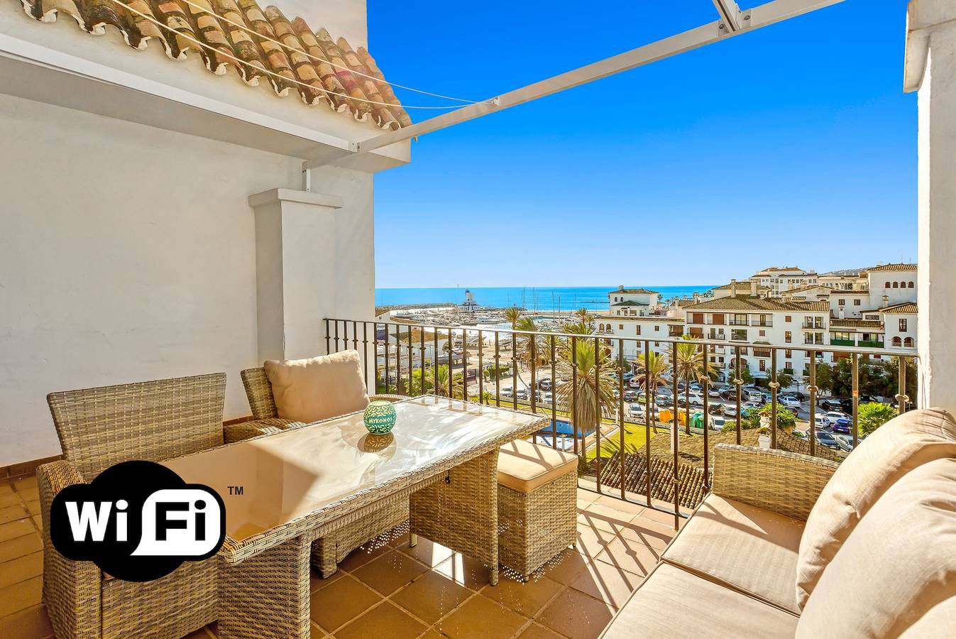 Entire apartment, Marina Duquesa 154 in Puerto de la Duquesa, Manilva