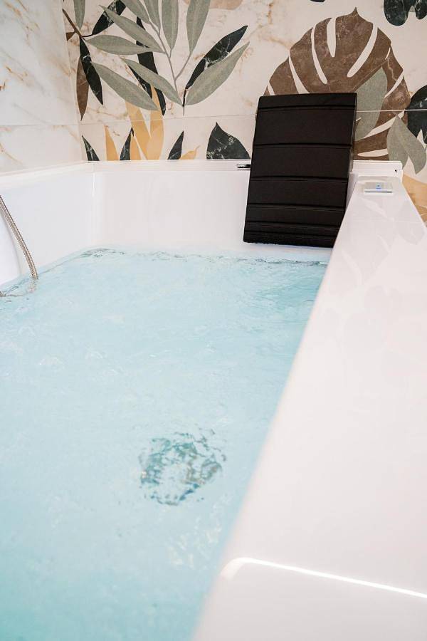 Chambre d’hôte pour 4 personnes, avec balcon et jacuzzi à Ostuni - 2