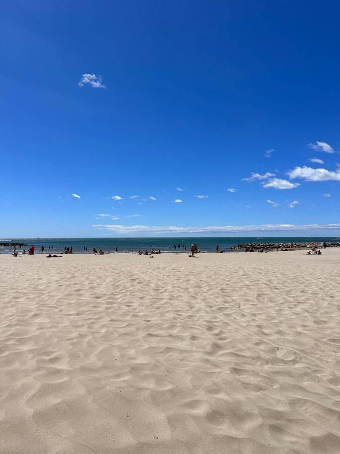 Gîte pour 4 personnes, avec balcon ainsi que vue et vue sur le lac dans Office de Tourisme de Mauguio Carnon - 3