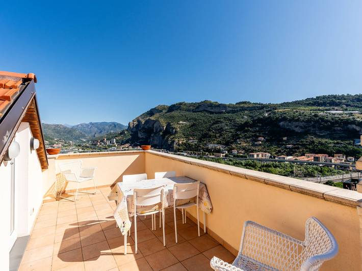 Ferienhaus für 4 Personen, mit Balkon und Terrasse sowie Garten