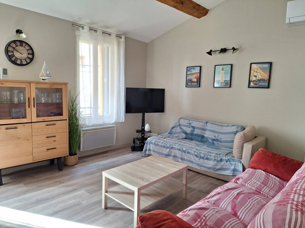 Apartamento entero, Encantador apartamento T3 en Port-Vendres, cerca de muelles, luminoso para 4 personas in La Côte Vermeille, Port-Vendres