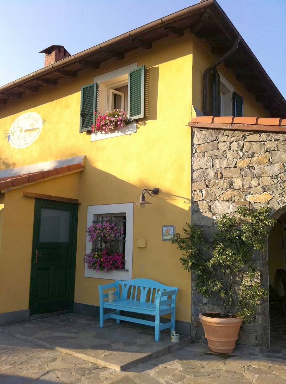 Sostio a Levante in Framura, Riviera di Levante