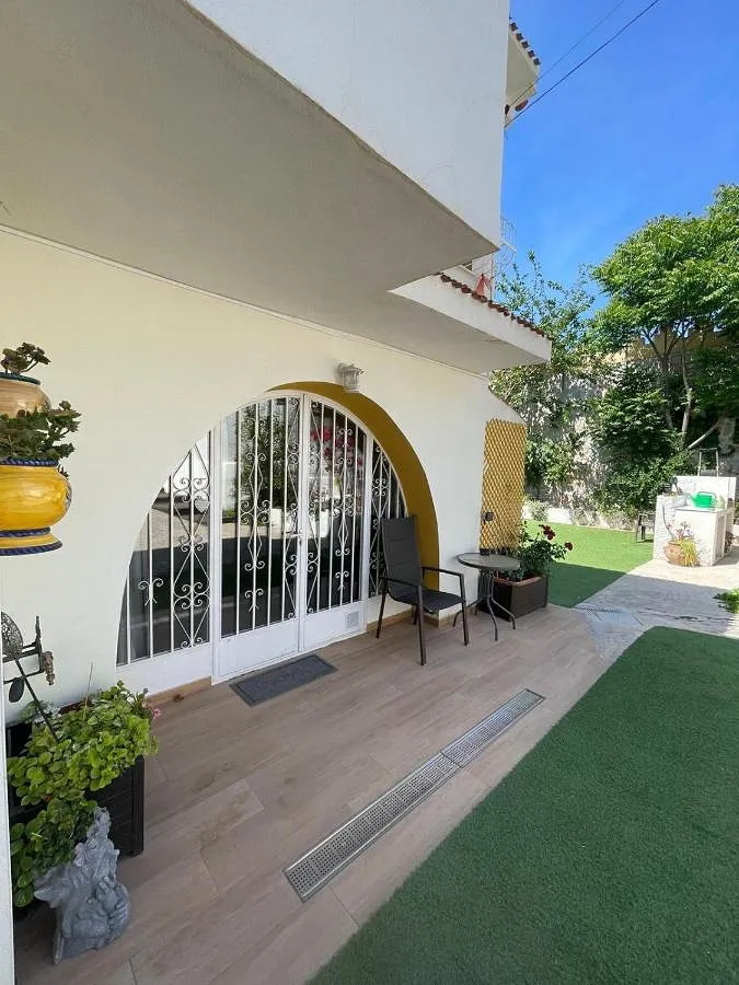 Ferienhaus für 8 Personen, mit Terrasse und Ausblick - 1