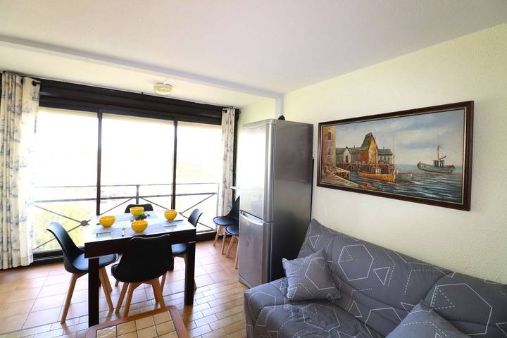 Appartement de vacances pour 4 personnes, avec Piscine en Camargue