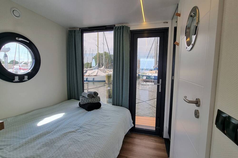 Naturnaher Urlaub auf Hausboot Aava mit Dachterrasse in Schleswig in Schleswig, Schleswig & Umgebung