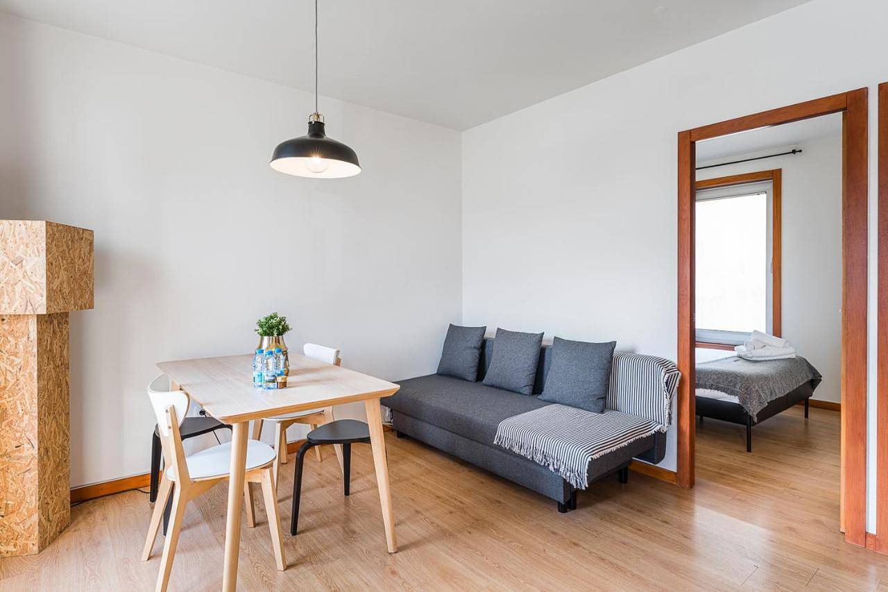 Apartamento inteiro, One-Bedroom Apartment in Vila do Conde, Distrito do Porto