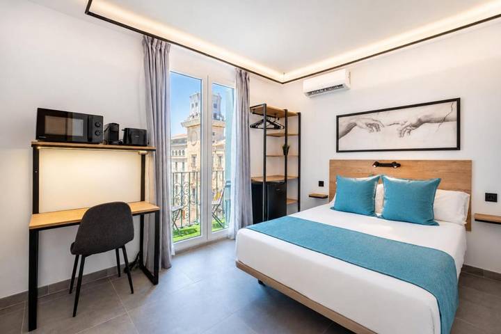 Pension voor 2 personen, met balkon en uitzicht in Alicante