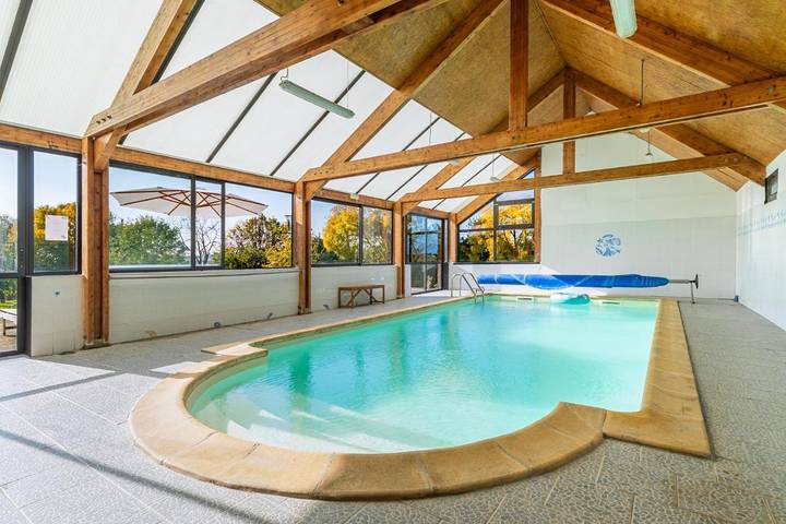 Maison de vacances pour 4 personnes, avec Terrasse et Jardin ainsi que Piscine et Vue