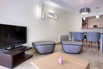 Location De Vacances pour 6 Personnes dans Antibes, Région de Cannes, Photo 2