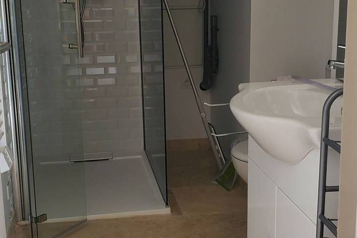 Maison de campagne pour 14 personnes, avec piscine et jardin à Laurac-en-Vivarais - 2