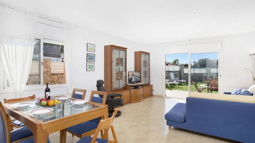 Chalet para 6 personas, con terraza y jardín en Provincia de Gerona - 4