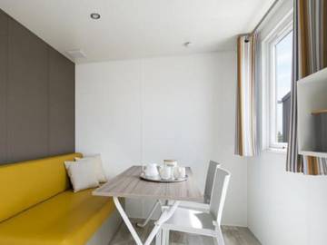 Glamping for 2 People in Saint-Pons-de-Thomières, Hérault, Photo 2