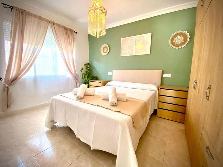 Apartamento de vacaciones para 4 personas, con vistas y terraza - 1
