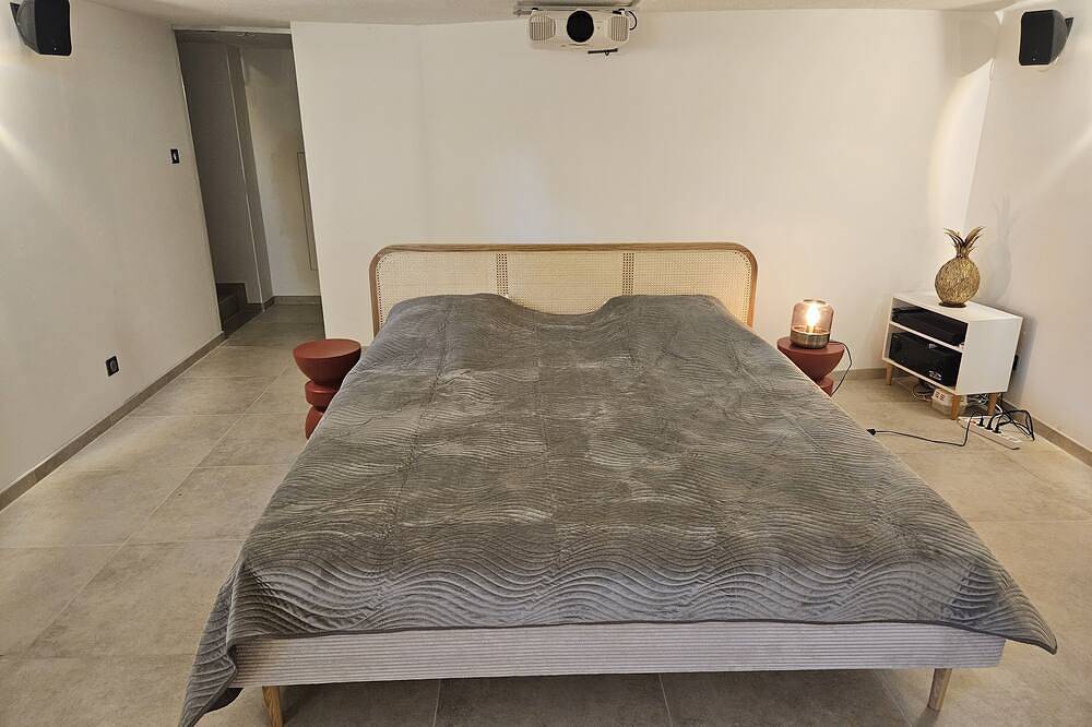 Appartement entier, Un balcon sur la mer in Ensuès-la-Redonne, Côte méditerranéenne (France)