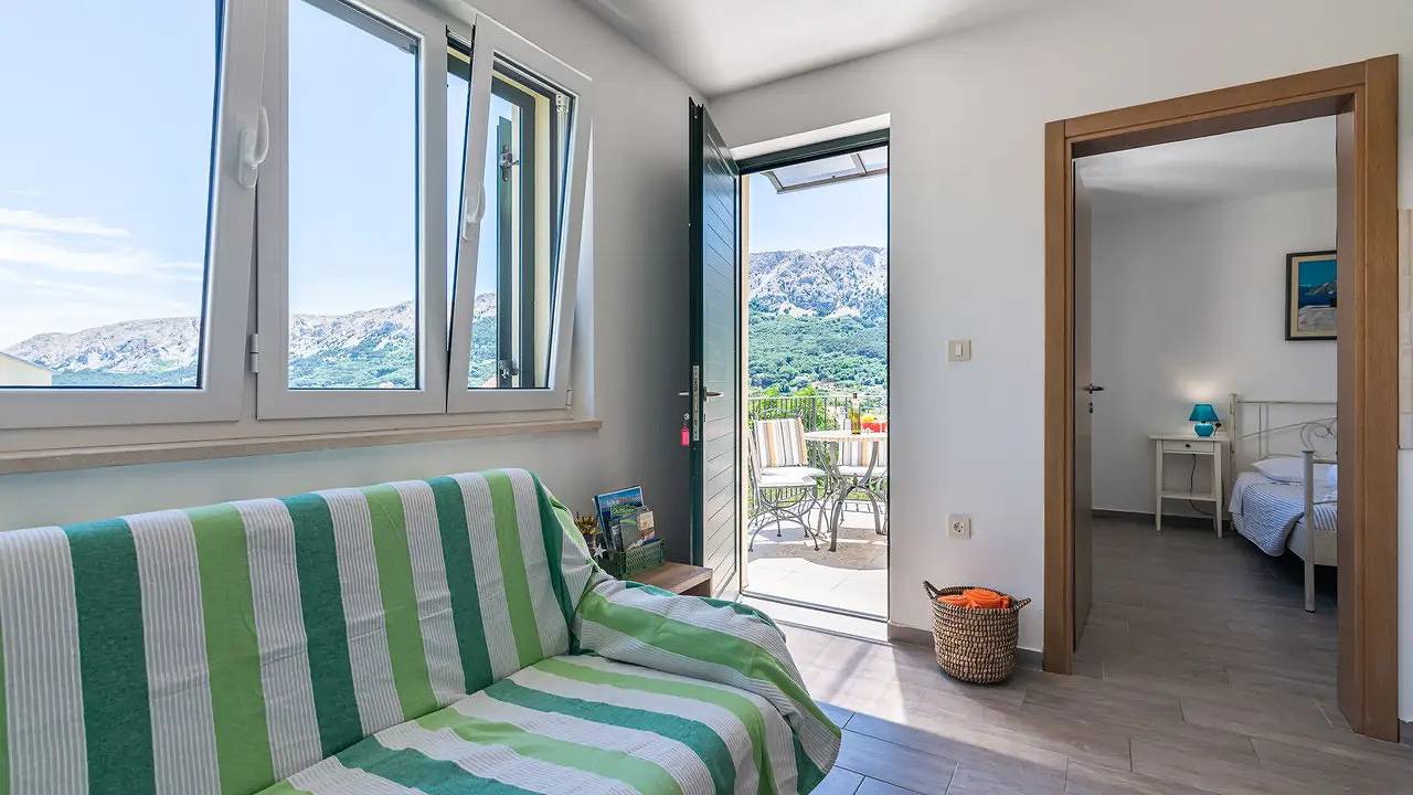Ganze Ferienwohnung, Ferienwohnung für 5 Personen (50 m²) in Jurandvor in Baska, Krk