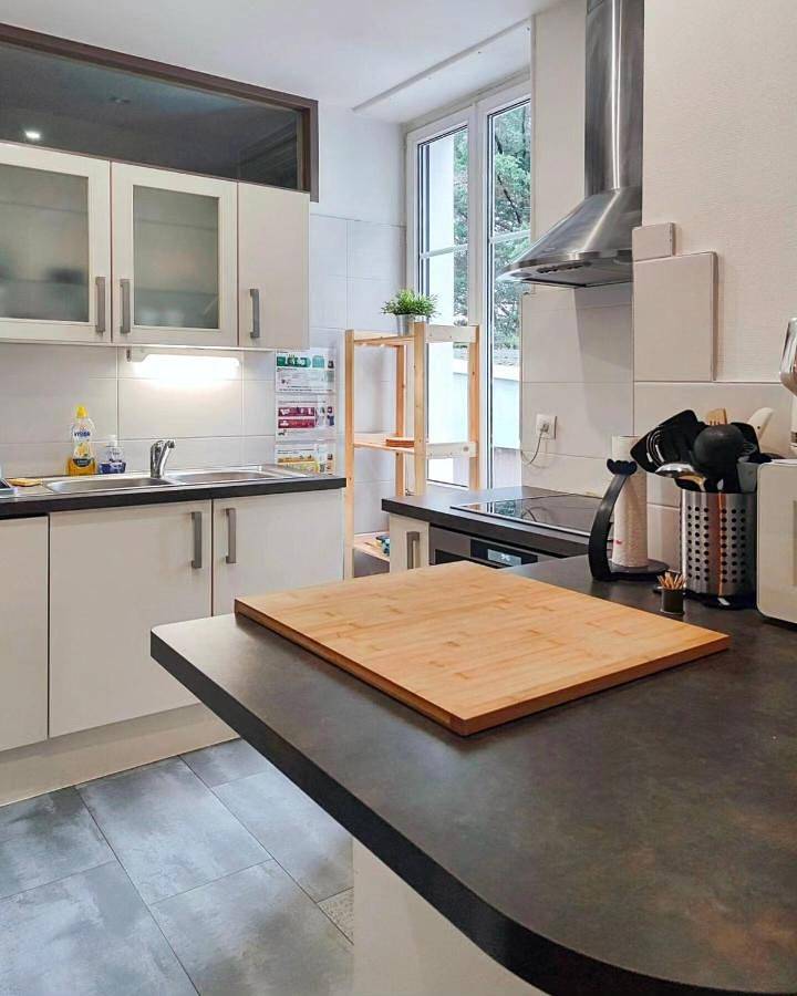 Appartement entier, Two-Bedroom Apartment in Riedisheim, Région de Mulhouse