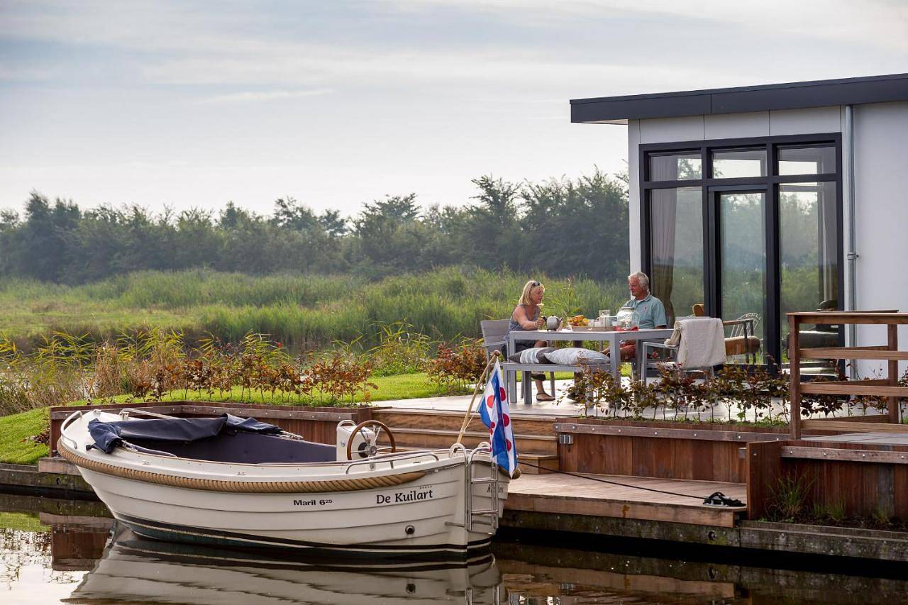 Waterchalet 4 pers in Ijsselmeer
