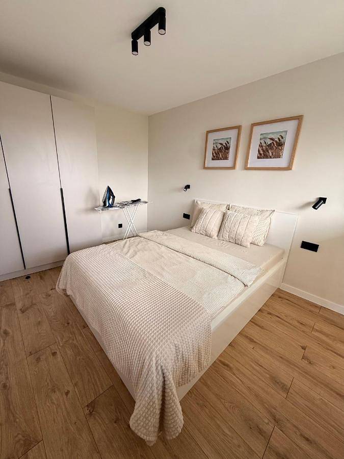 Cały apartament, Panoramic View Apartment z Klimatyzacją in Będzin, Śląsk