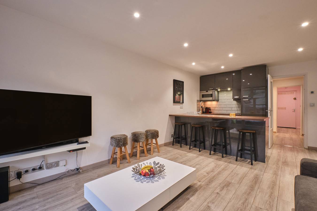 Apartamento entero, Apartamento 'Boutique Central Les 2 Alpes' con vistas a la montaña, balcón y Wi-Fi in Mont-de-Lans, Les Deux Alpes