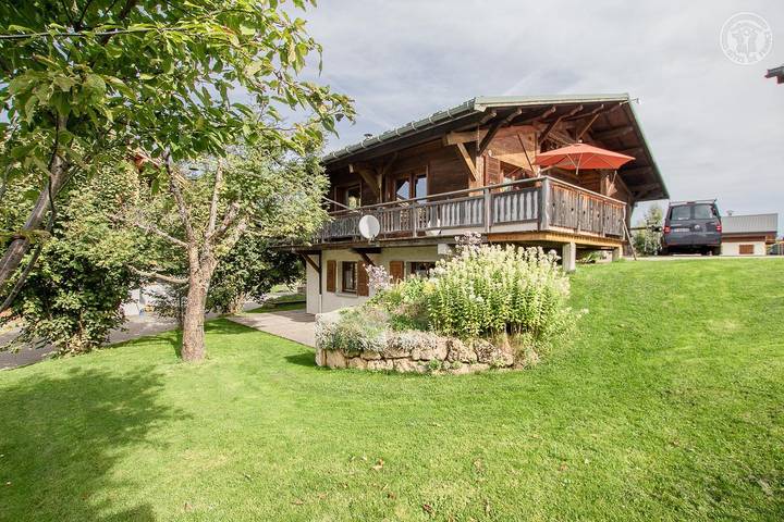 Gîte pour 4 personnes, avec Terrasse et Jardin